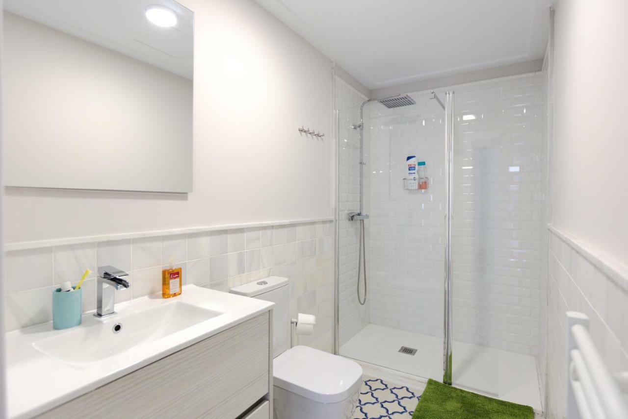 Apartamento De Diseno Con Jacuzzi Privado Granada Buitenkant foto