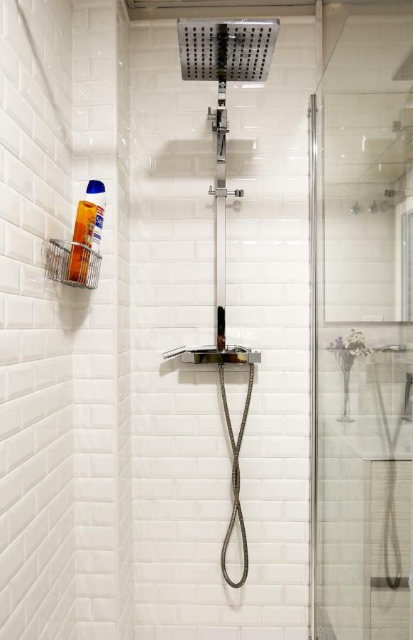 Apartamento De Diseno Con Jacuzzi Privado Granada Buitenkant foto